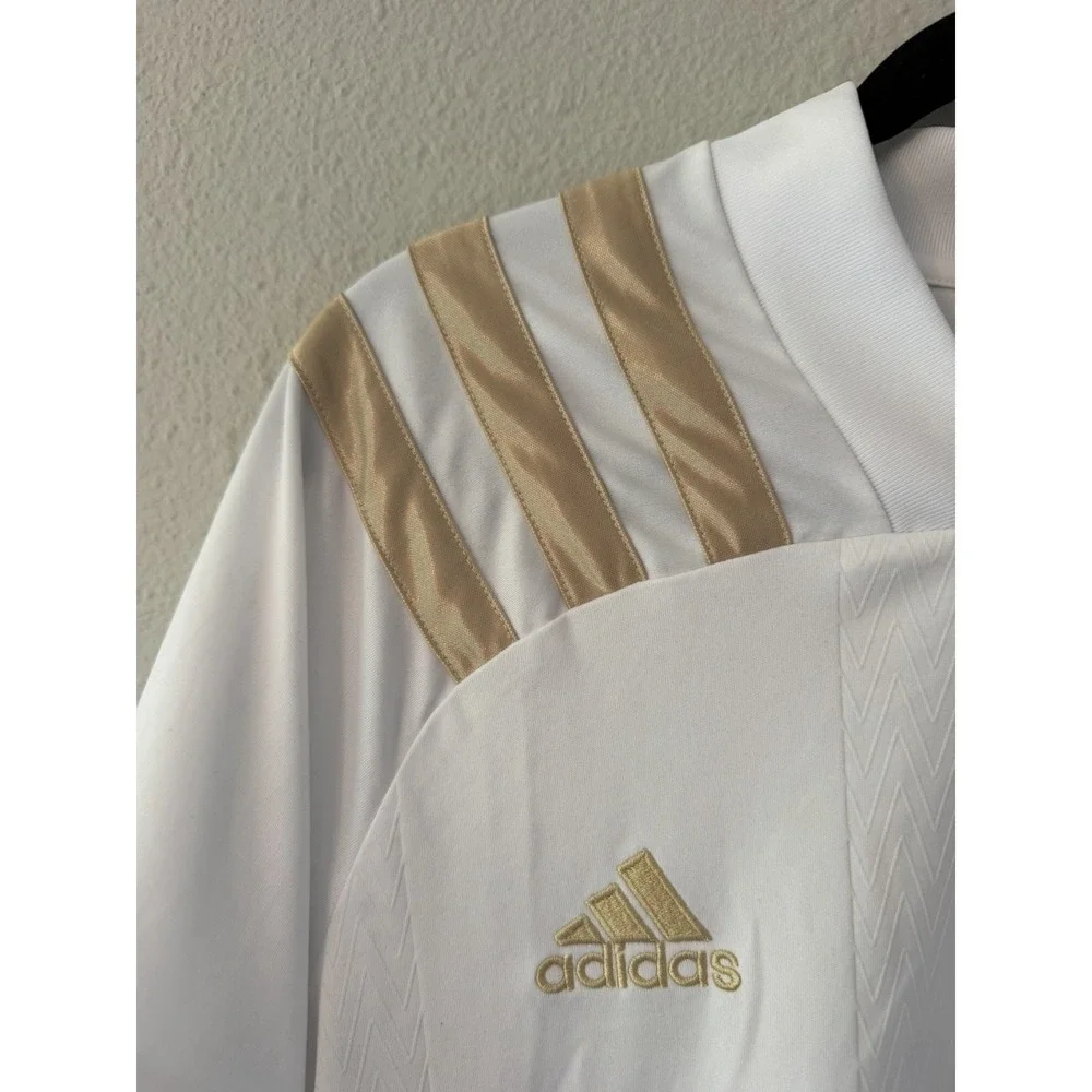 Atlanta United FC Soccer Jersey Men's Small White Gold Short Sleeve Adidas